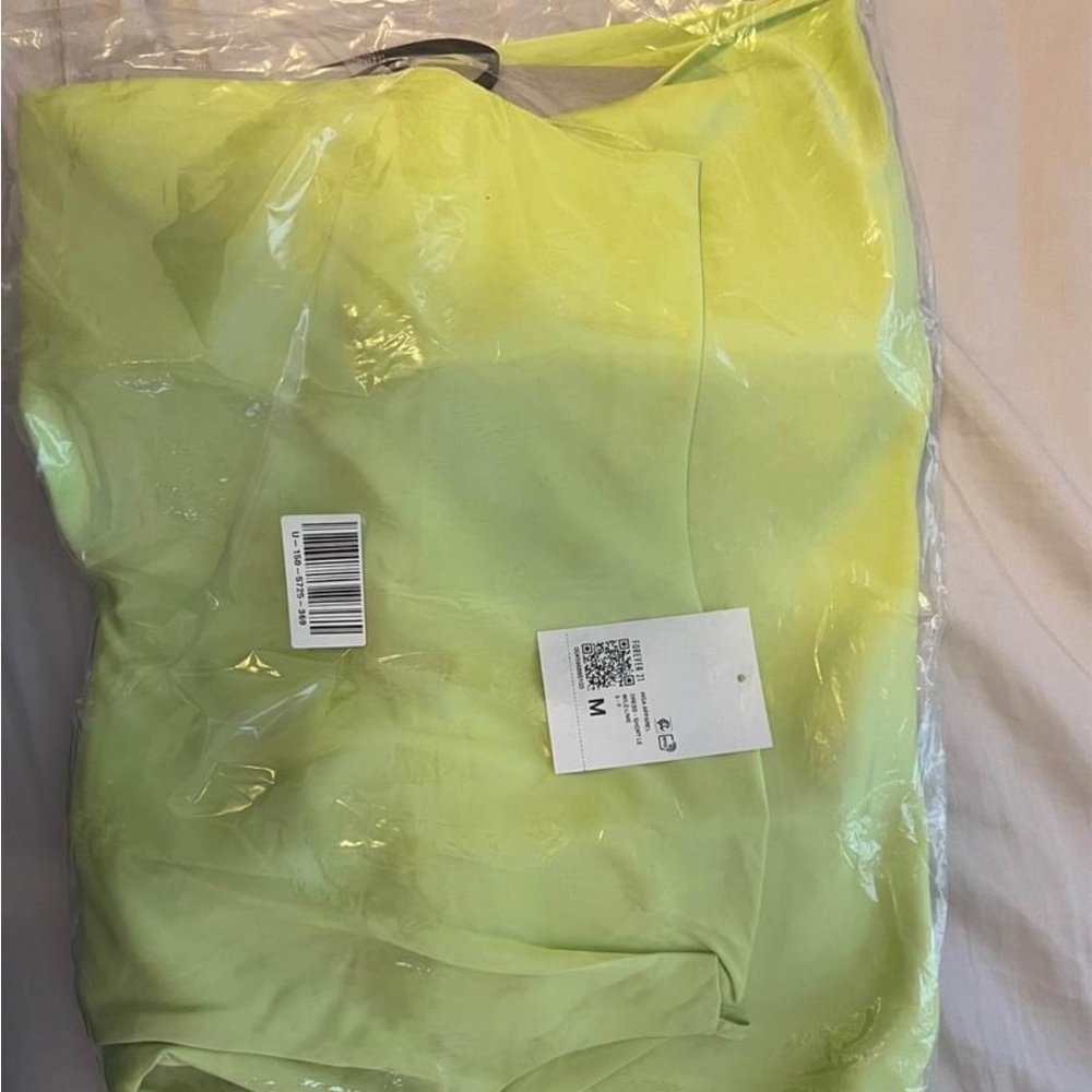 Forever 21 Wild Lime Bodycon Satin Dress - Picture 4 of 4